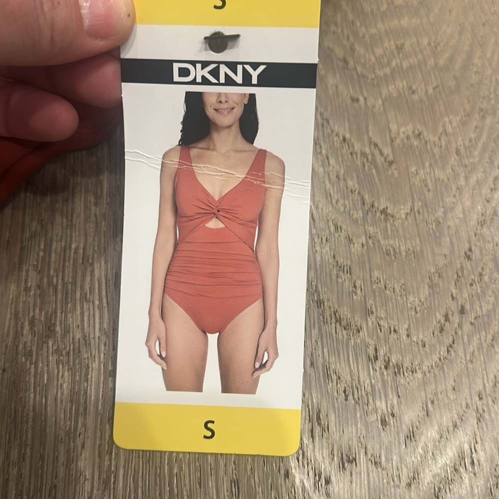 DKNY Red Shirred Keyhole Detail One-Piece Swimsuit - Picture 5 of 7